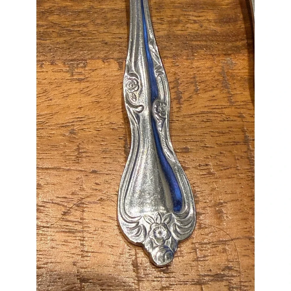 Oneida Azalea Stainless Flatwear 2 Dinner Forks 1 Knife Classic‎ Silverware